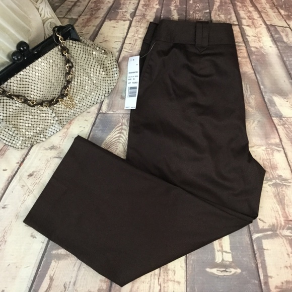 NWT 23rd St. Size 6 Brown Capri Cropped Pants - Picture 1 of 8